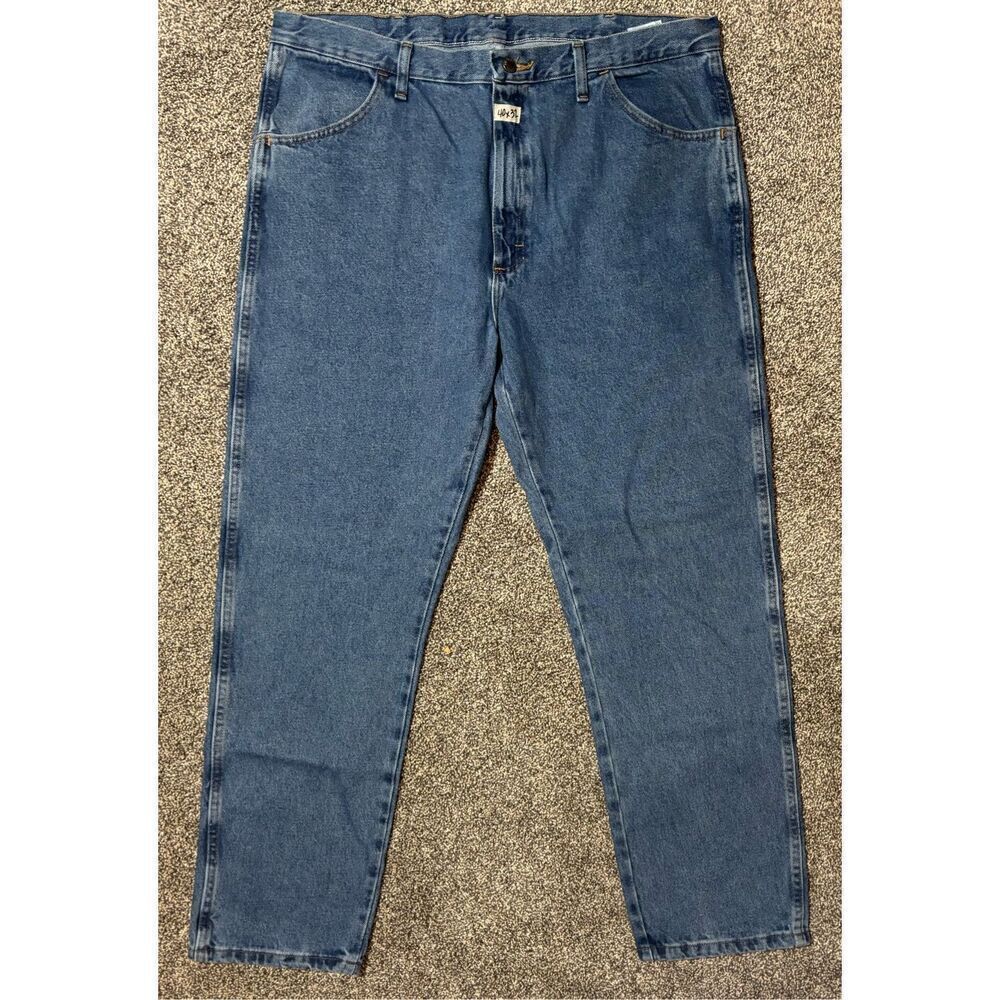 Men’s 40X32 Wrangler Rustler Regular Fit Straight Leg Denim Jeans NWT